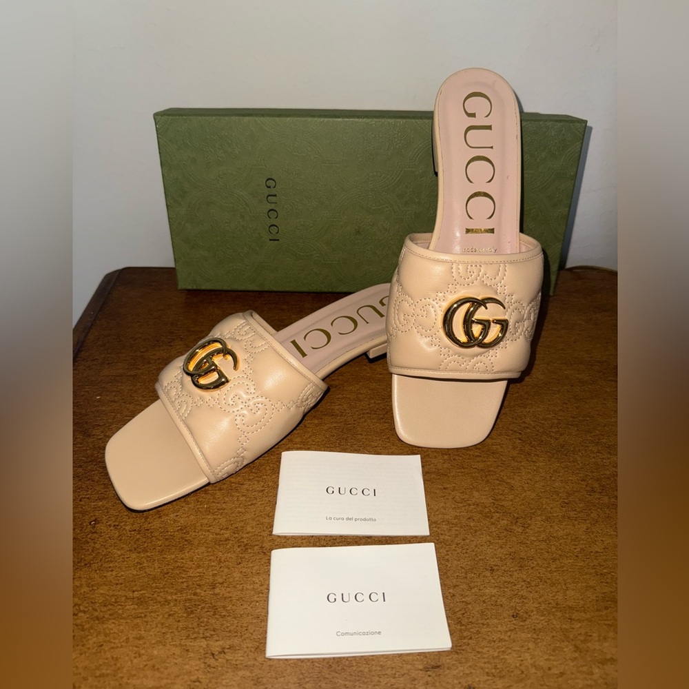 Gucci Women's Leather Slide Sandals with Gold Logo